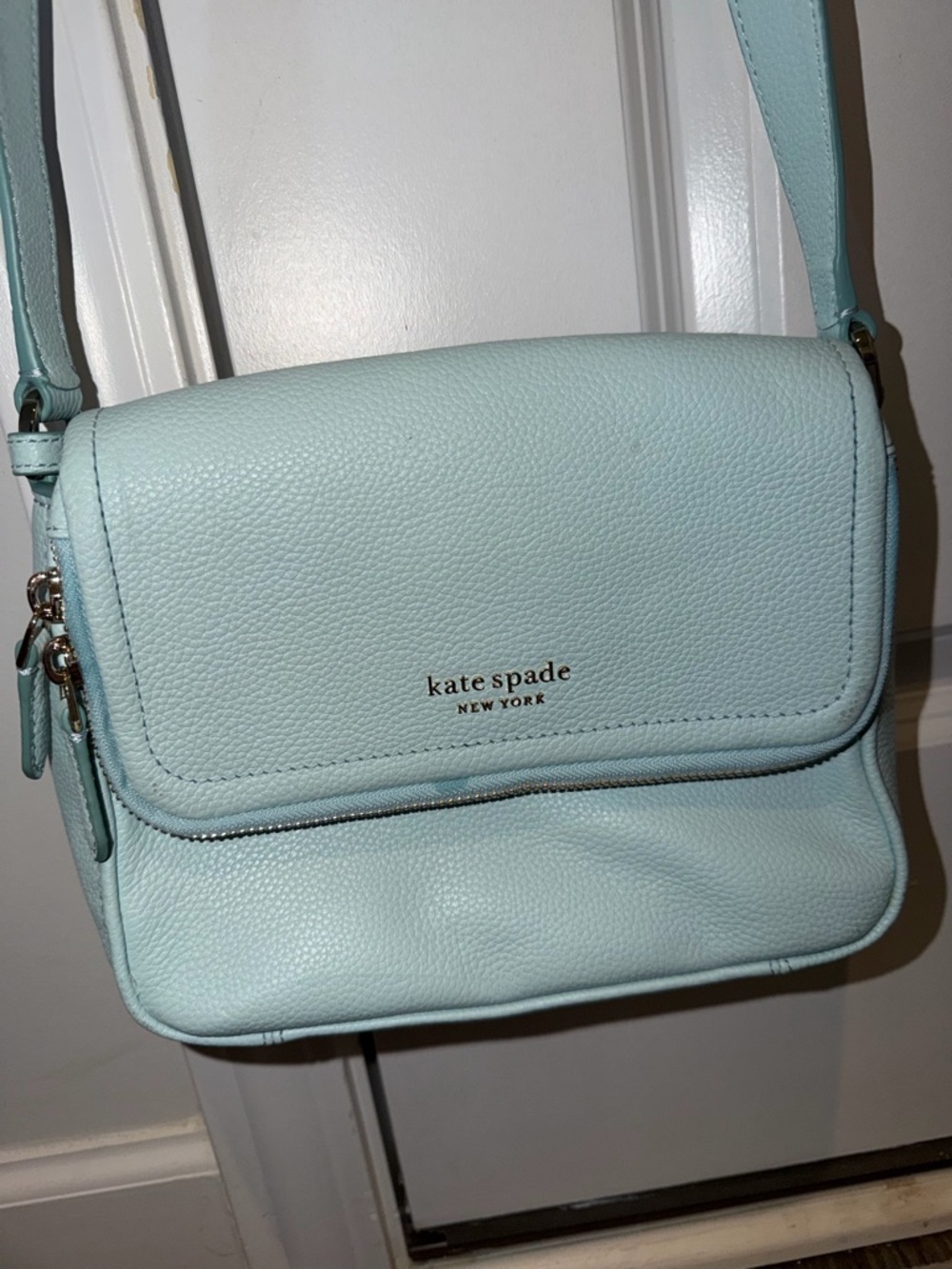 kate spade light blue pebbled leather crossbody bag